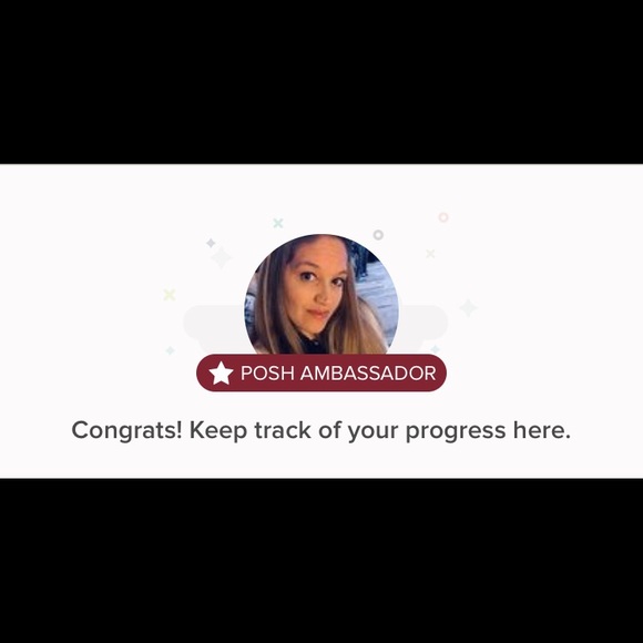 Meet your Posher, Maria🦋 - Picture 1 of 1